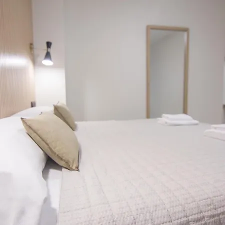 Rentalsevilla Virgen De Robledo Apartment Seville
